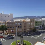 Апартаменты Getaway In Arinaga For 4 Guests
