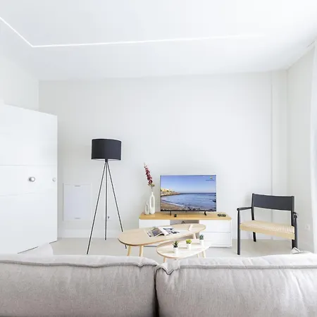 Getaway In Arinaga For 4 Guests Апартаменты *